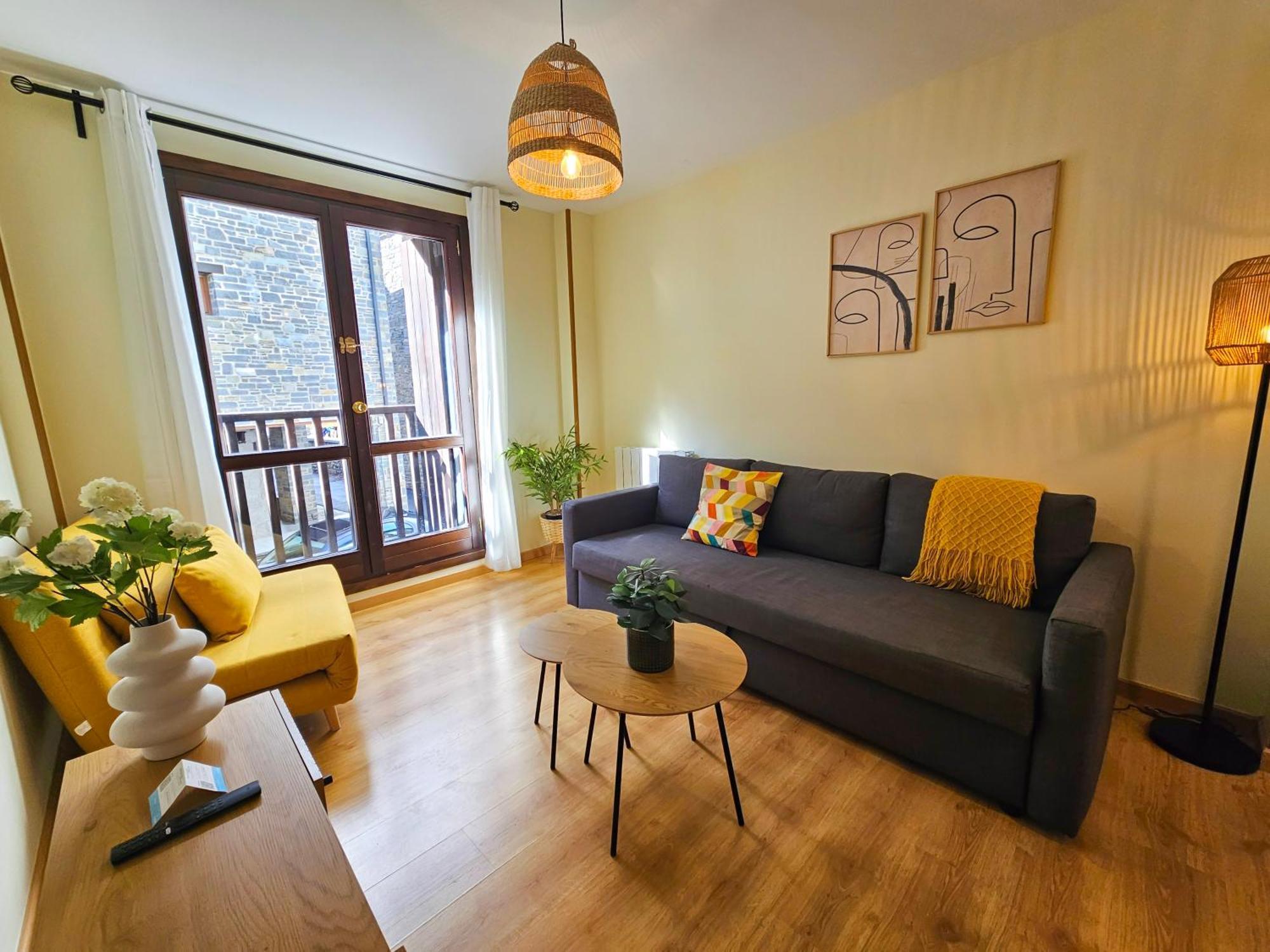 Apartamentos Escarrilla Suites 3000 エクステリア 写真
