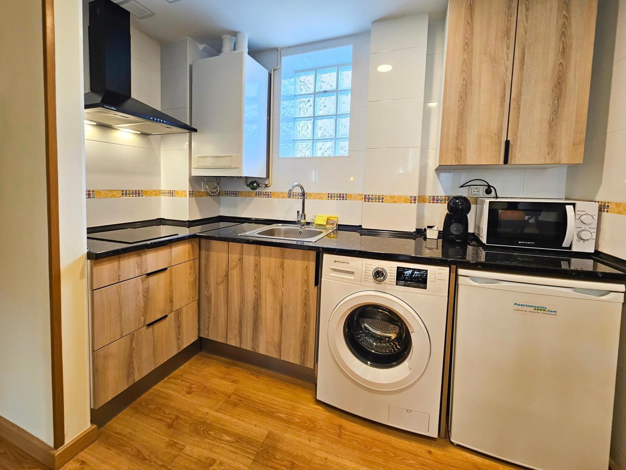 Apartamentos Escarrilla Suites 3000 エクステリア 写真