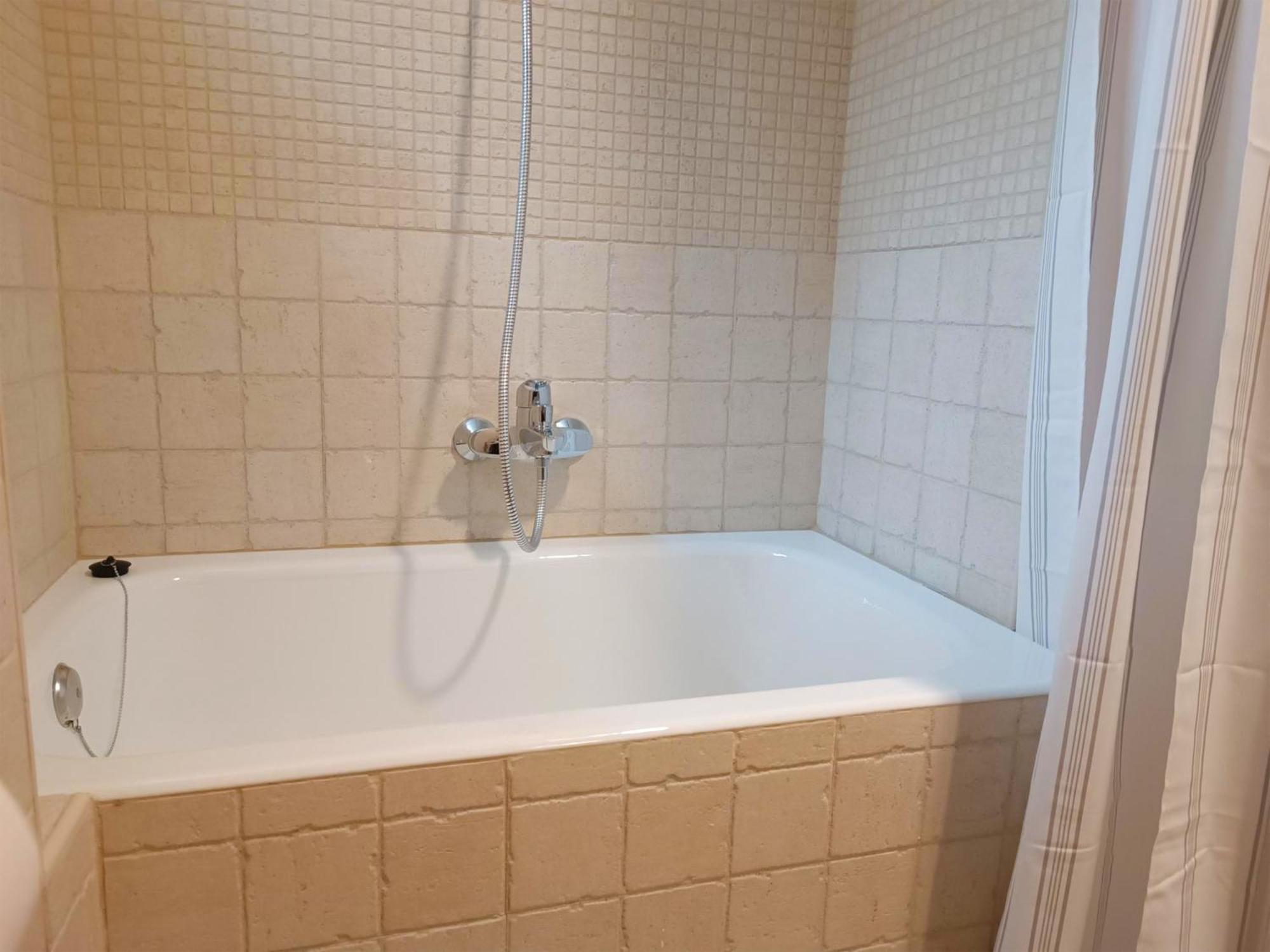 Apartamentos Escarrilla Suites 3000 エクステリア 写真